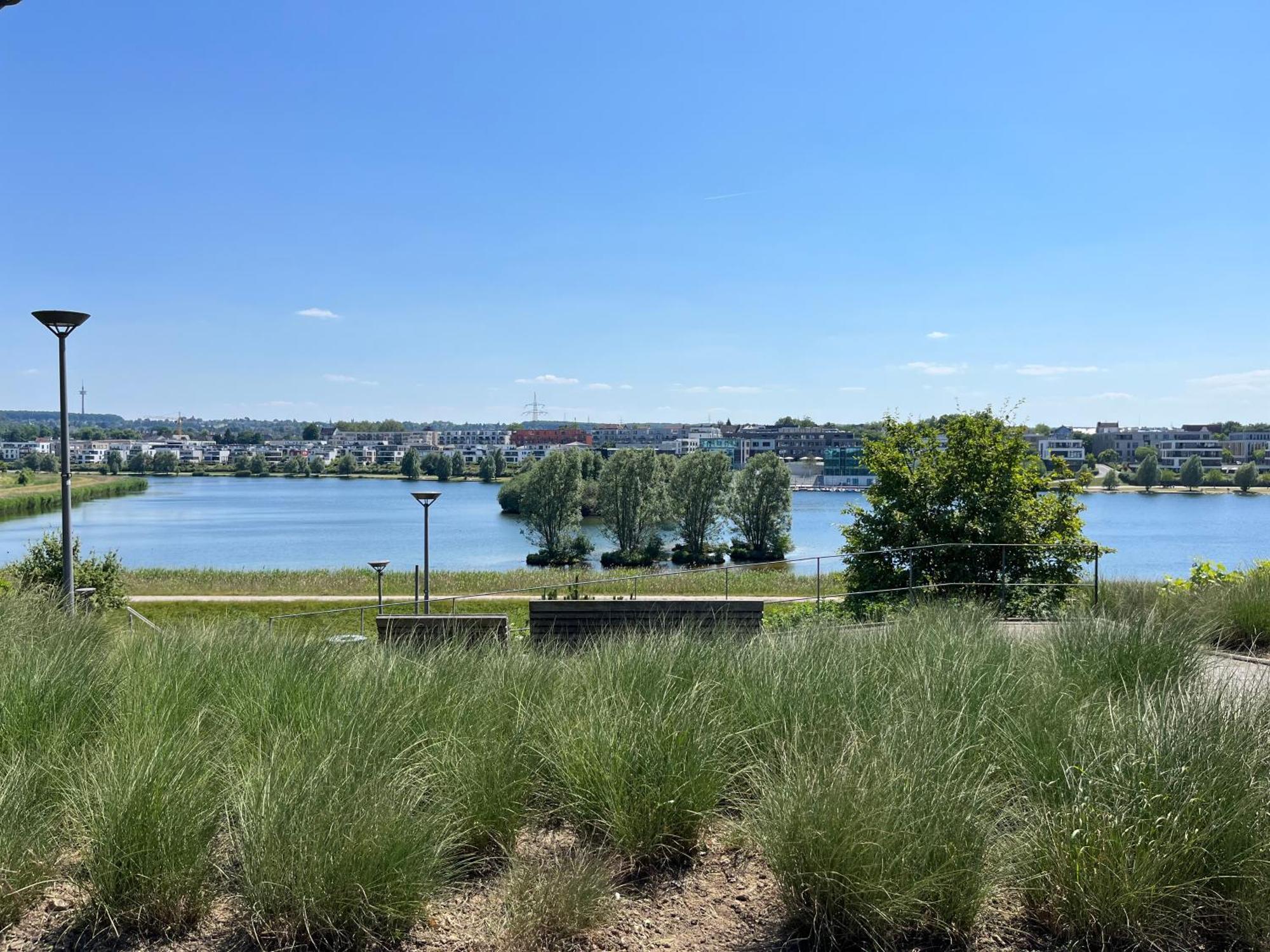 Haus Mit Panoramablick Auf Den Phoenixsee Dortmund Kültér fotó